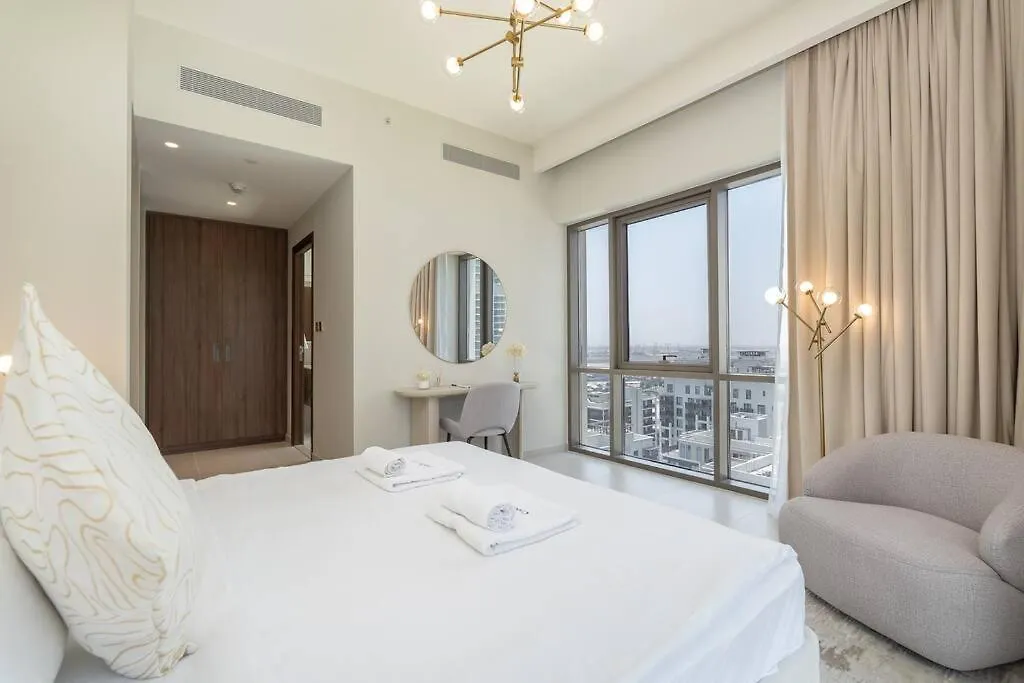 Apartment New Listing & Vida Creek Beach & Beach Access Dubai