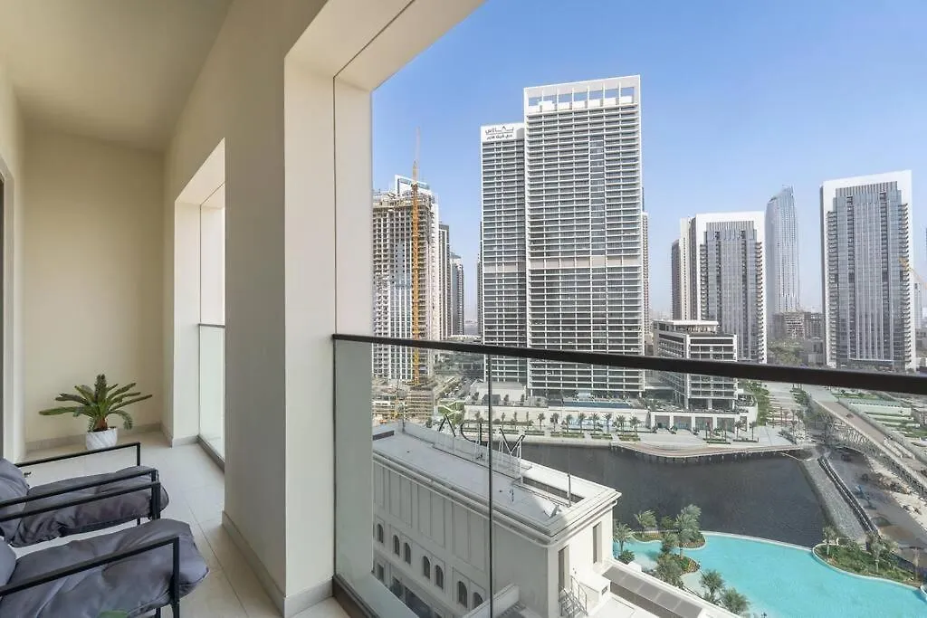 Apartment New Listing & Vida Creek Beach & Beach Access Dubai