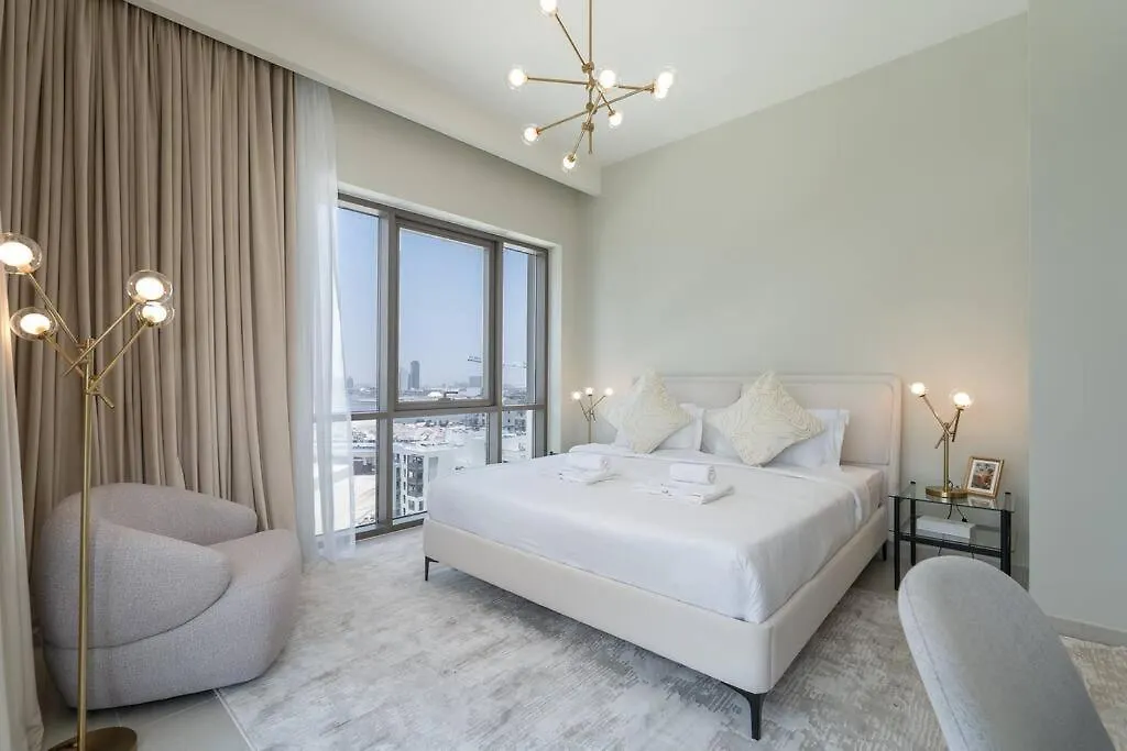 New Listing & Vida Creek Beach & Beach Access Dubai Apartment