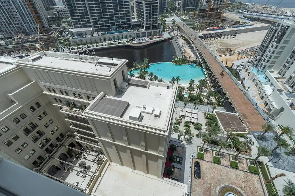New Listing & Vida Creek Beach & Beach Access Dubai Apartment